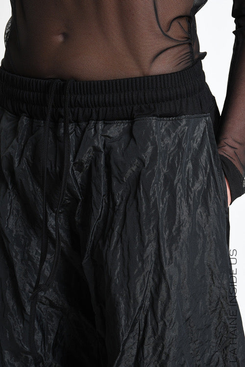 Lahaineinsideus,Hose