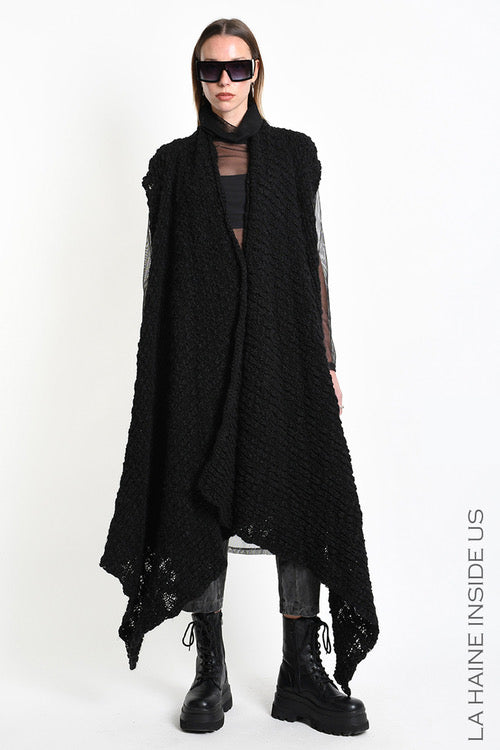 Lahaineinsideus, Strickweste